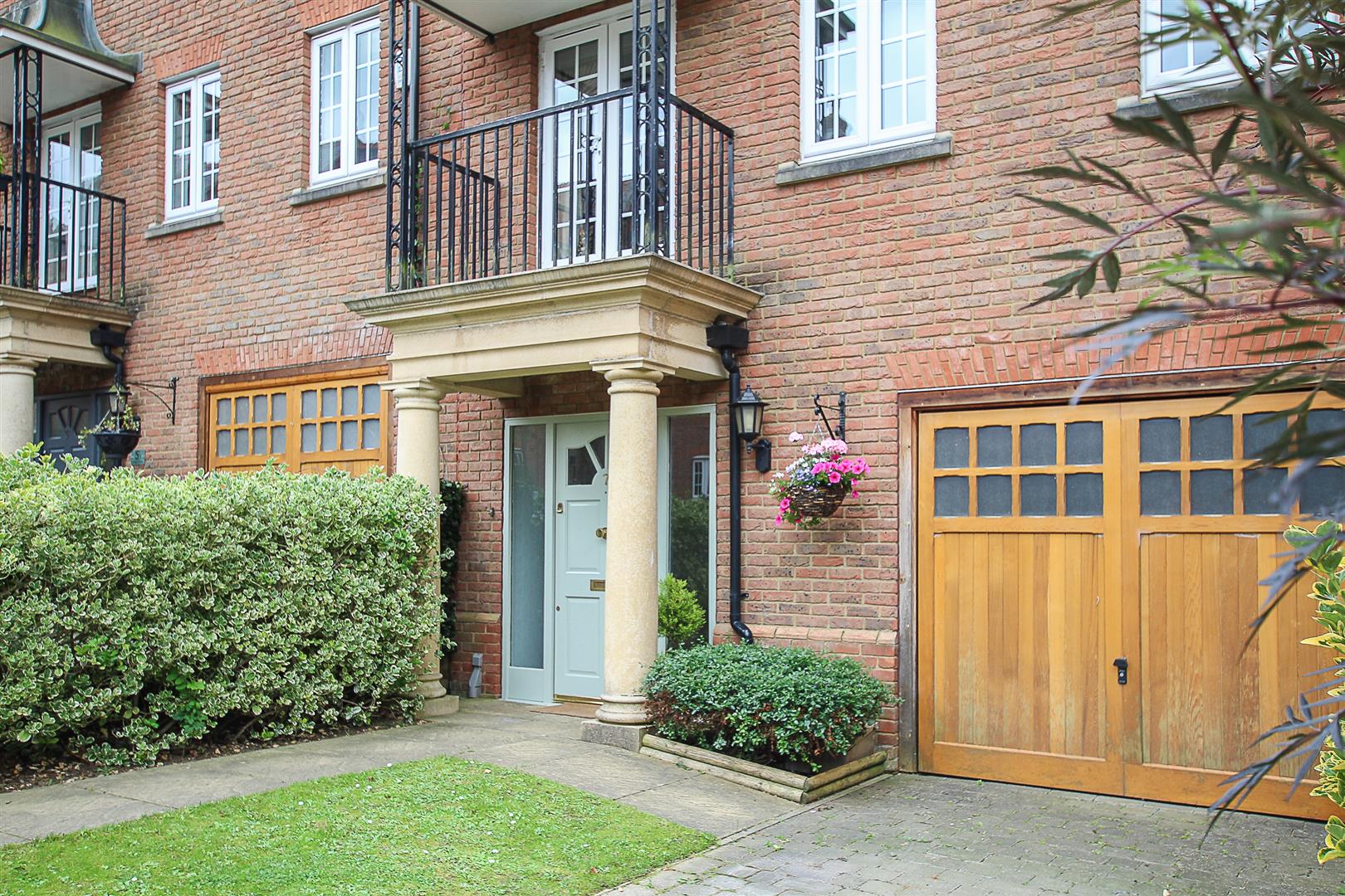 Warley, Brentwood Keith Ashton